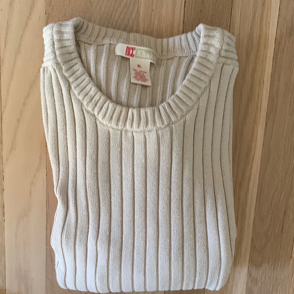 BCC Khakis Men’s Ribbed Cream Sweater - Picture 3 of 5
